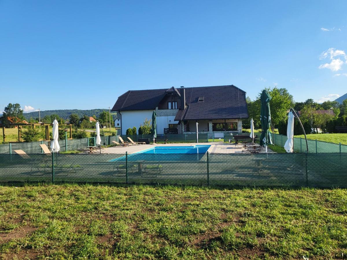 Villa Stone Раковица Экстерьер фото